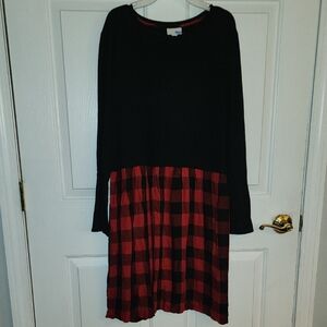 J. Jill Black and Red Plaid Long Sleeve Dress